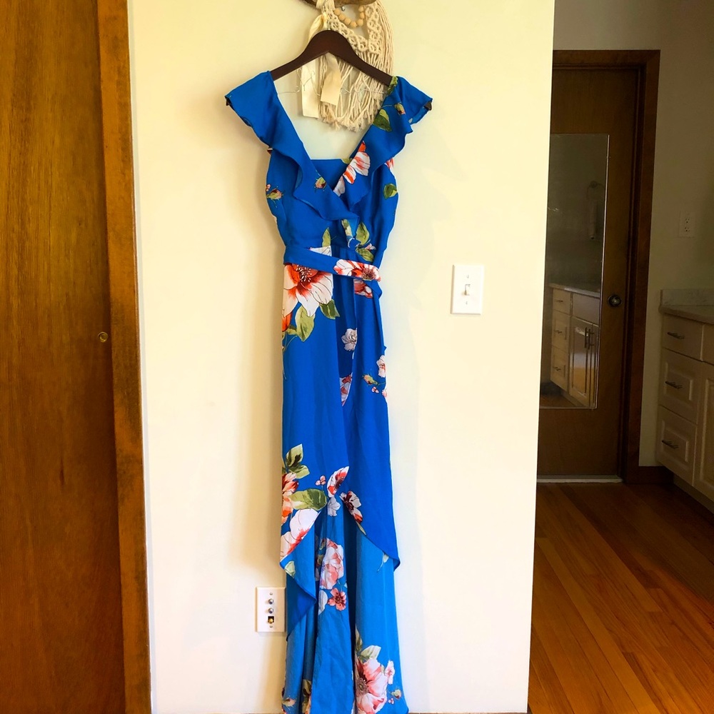 Hibiscus wrap dress 🌺